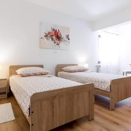 Lägenhet Neue In Loborika Mit Grosser Terrasse *